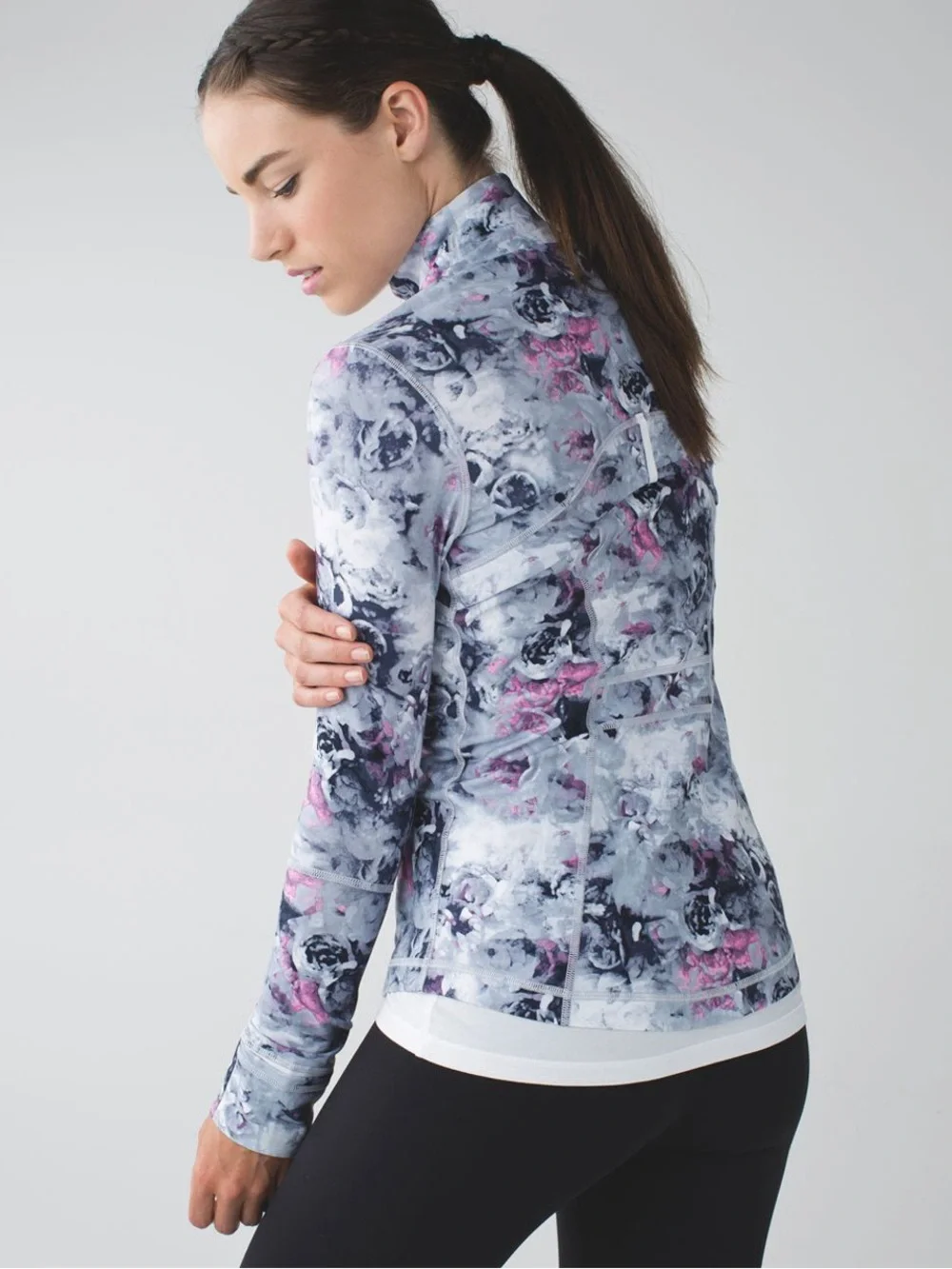 LULULEMON SIZE12~DEFINE MOODY FLORAL FORM FIT SPORTS PILATES YOGA RUNNING JACKET